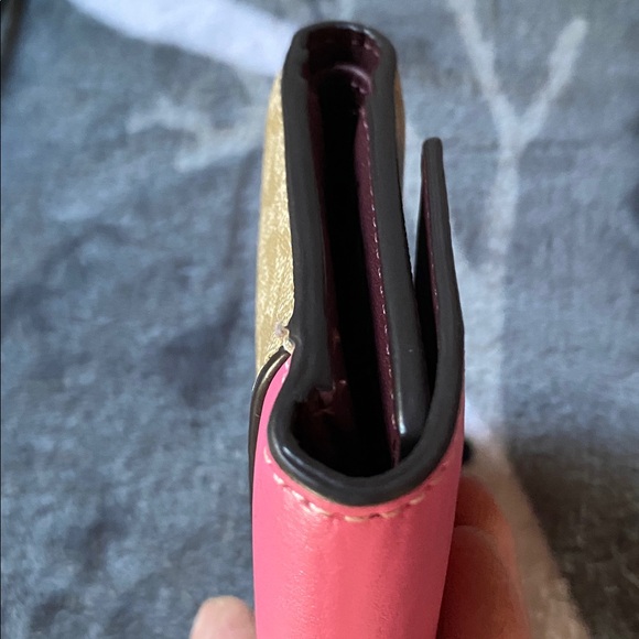 Coach Pink and Beige Signature Wallet new - Picture 6 of 14